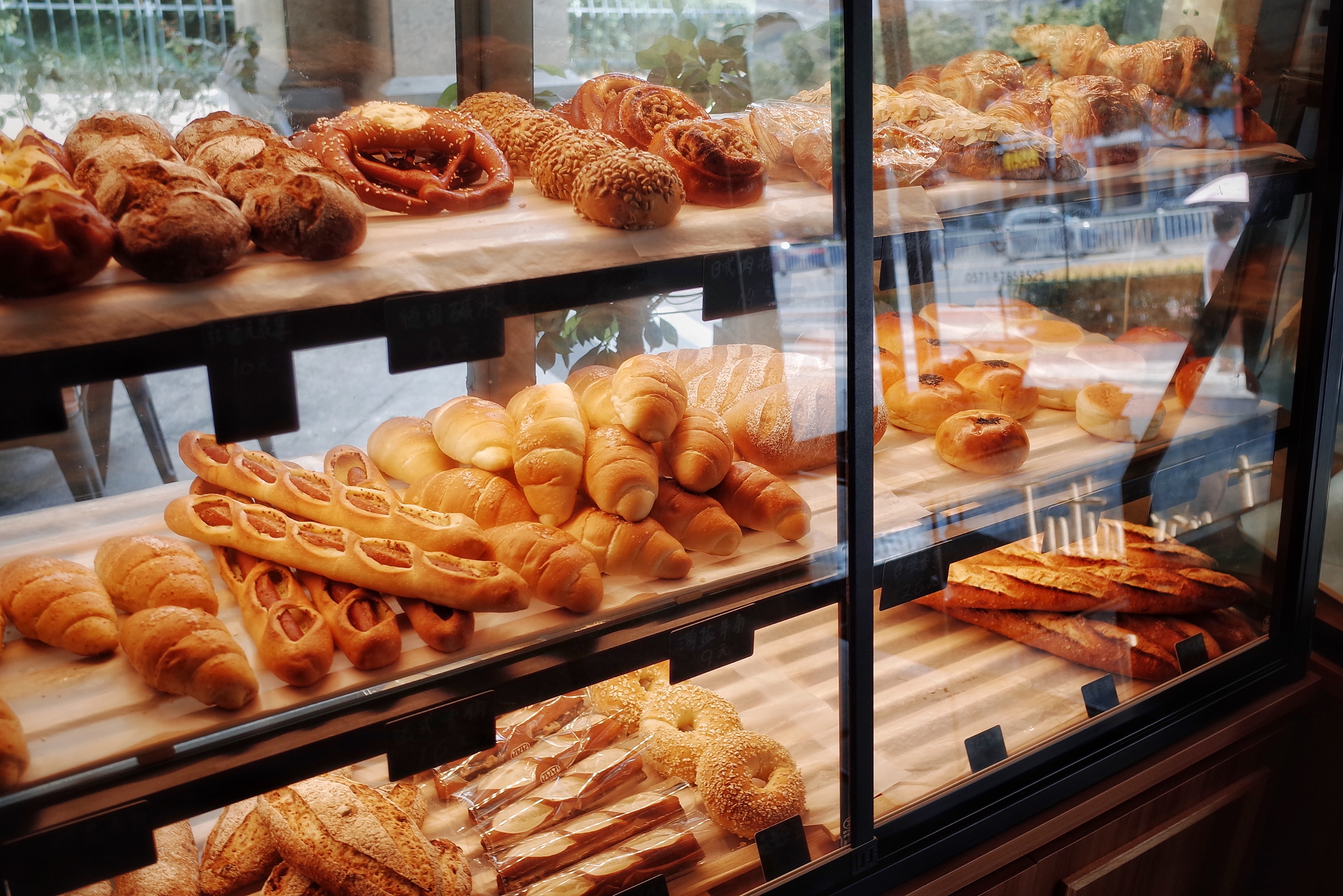 /static/media/Gallery_bread1.a42e4cc38432000dd23c.jpg